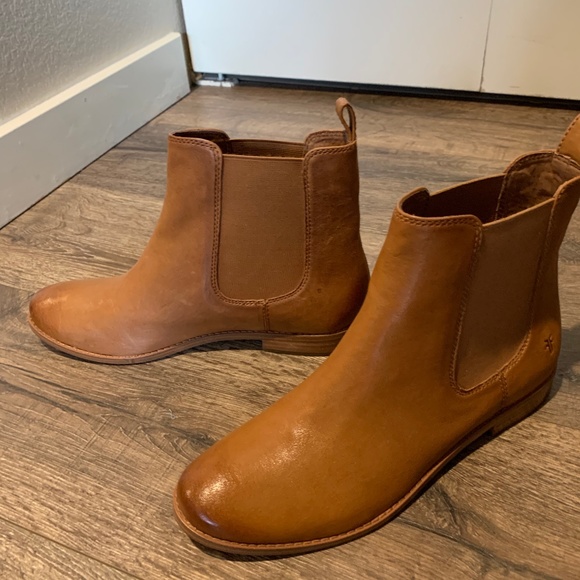 Frye Shoes - Frye Anna Leather Chelsea Boot